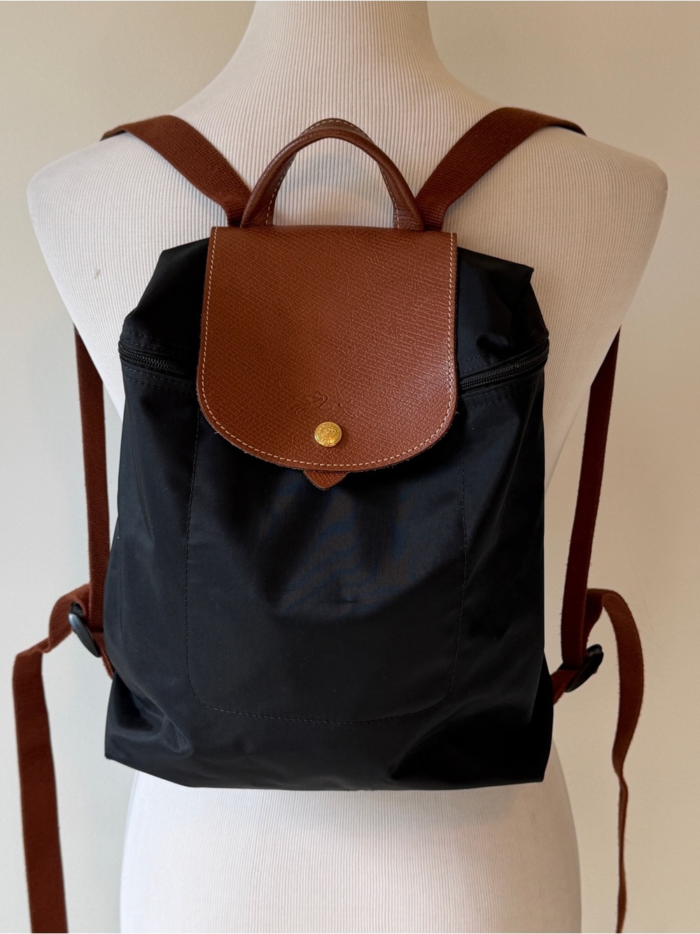 Longchamp Le Pliage Sac A Dos Black Backpack with Brown Leather Straps and Trim